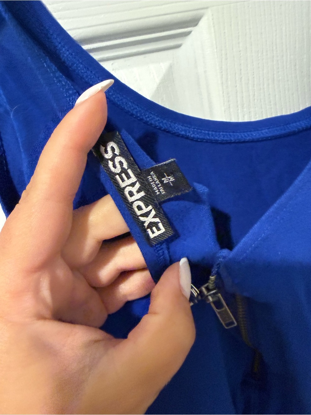 Express Dress - Picture 3 of 3